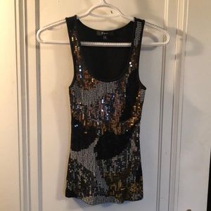 Sequined express top